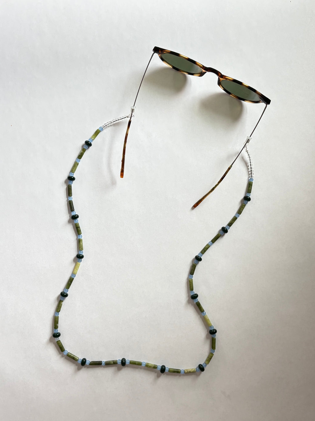 Periwinkle Blossom Glasses Chain